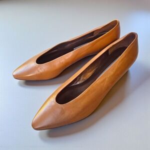 Via Spiga Women's Caramel Leather High Vamp Pumps Size 8.5 AA Made in Italy